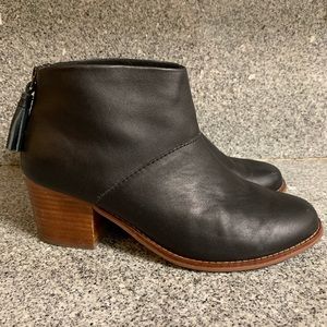 Toms ‘Leila’ bootie - worn only a couple times!